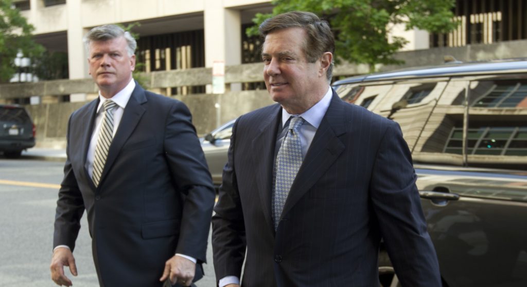 Paul Manafort, President Donald Trump's former campaign chairman, arrives at Federal District Court for a hearing, Wednesday, May 23, 2018, in Washington. ( AP Photo/Jose Luis Magana)