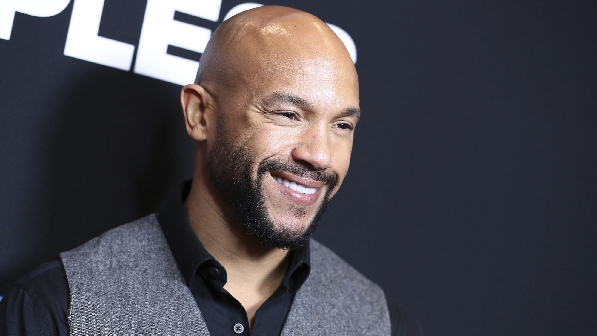 Stephen Bishop arrives at the Los Angeles premiere of "Sleepless" at Regal L.A. Live on Thursday, Jan. 5, 2017. (Photo by John Salangsang/Invision/AP)
