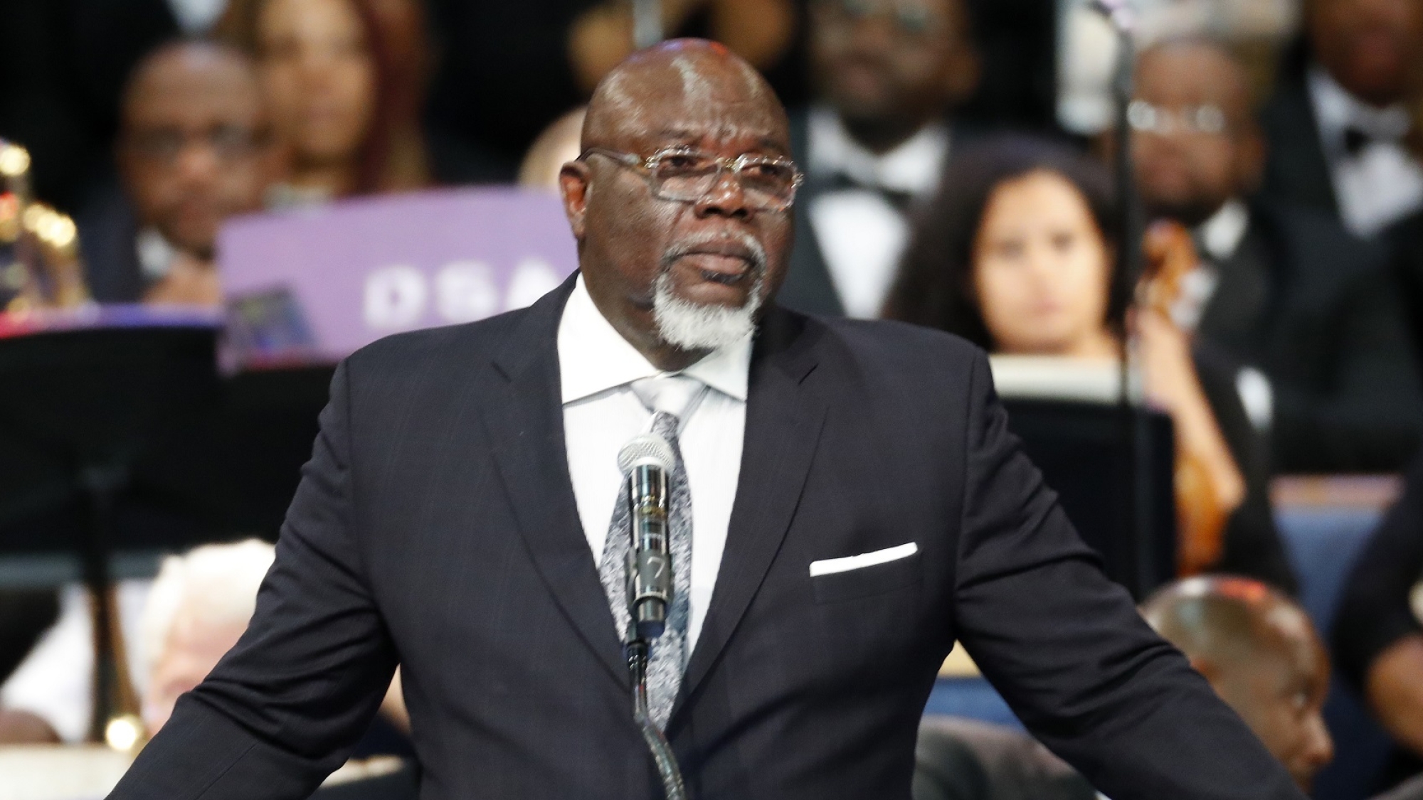 Bishop T.D. Jakes speaks during the funeral service for Aretha Franklin at Greater Grace Temple, Friday, Aug. 31, 2018, in Detroit. Franklin died Aug. 16, 2018 of pancreatic cancer at the age of 76. (AP Photo/Paul Sancya)