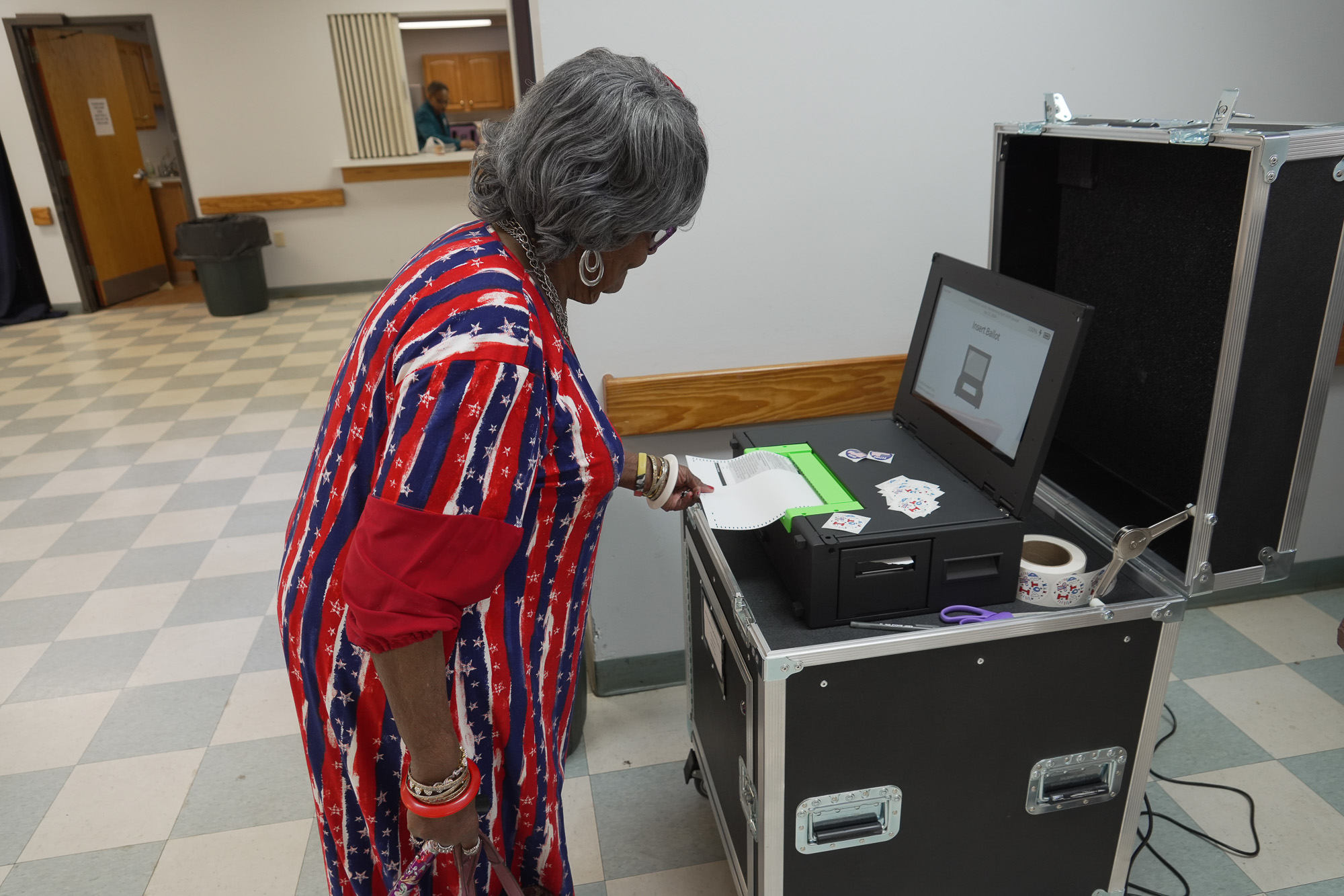 Virginia Voters Decide on Redistricting Measure That Could Flip the House