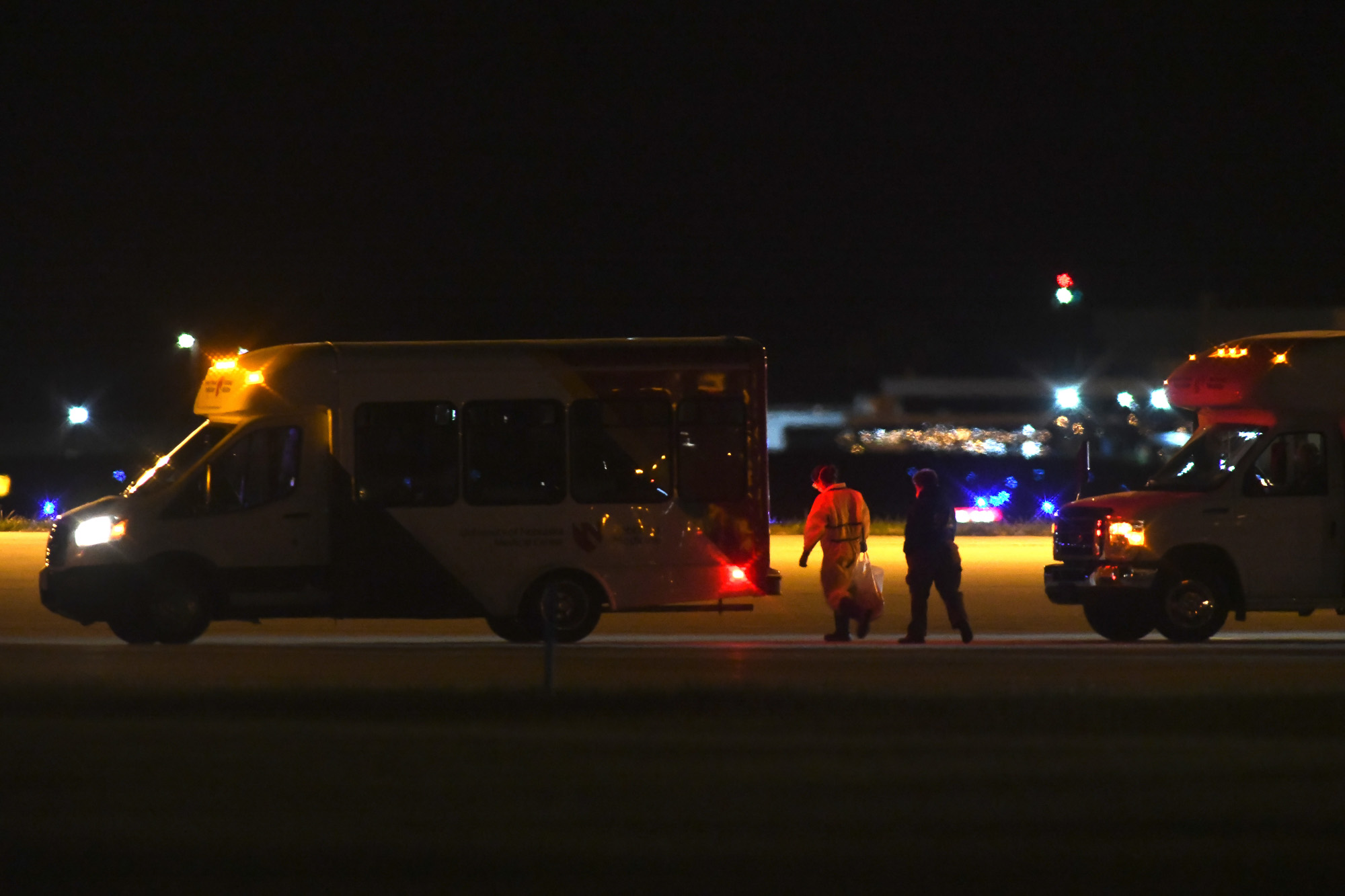 Passengers From Hantavirus-Stricken Cruise Ship Arrive in U.S.