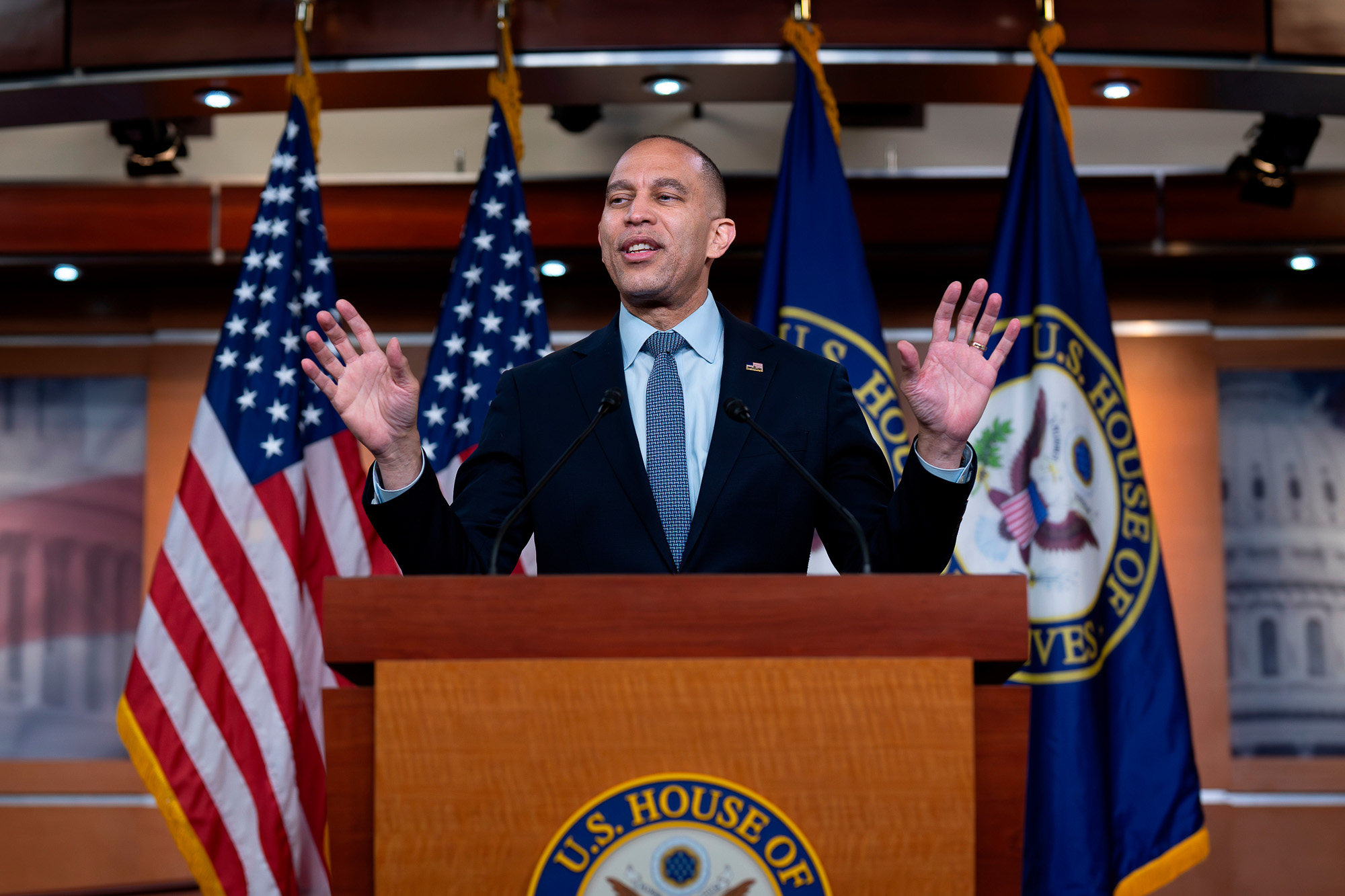 Jeffries on GOP Redistricting Push: Republicans ‘Need to Cheat to Win’