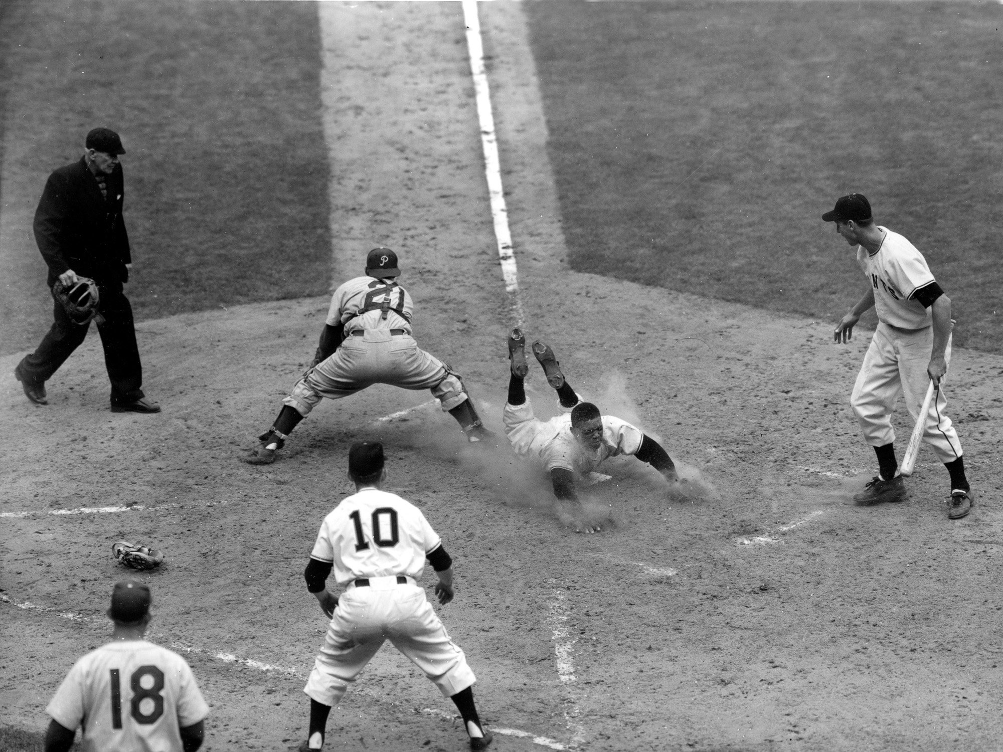 On This Day: Willie Mays, Hall of Fame Icon, Was Born