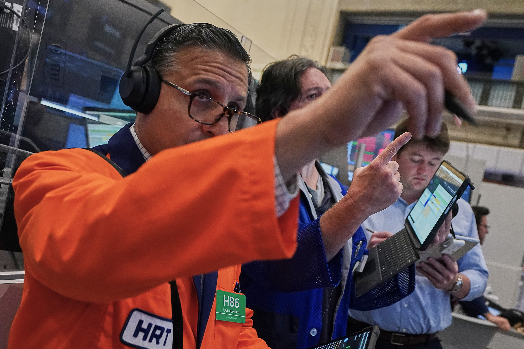 Dow Jones Hits Record High to Start July
