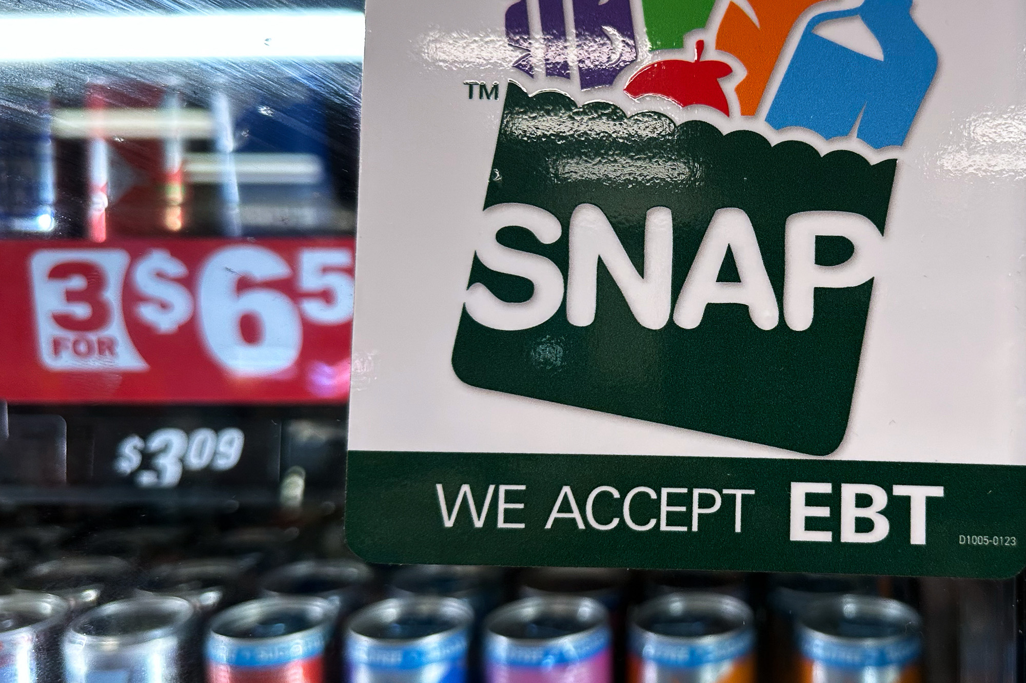 More Than 5.5 Million Americans Drop From SNAP Rolls