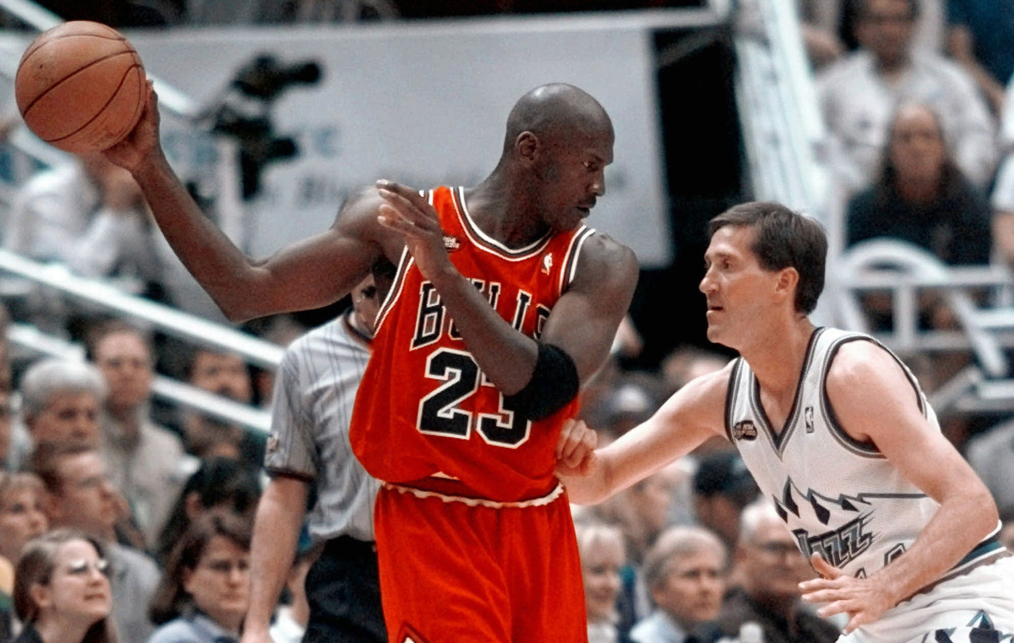 Michael Jordan’s 1998 NBA Finals Jersey Sells for Record $14 Million