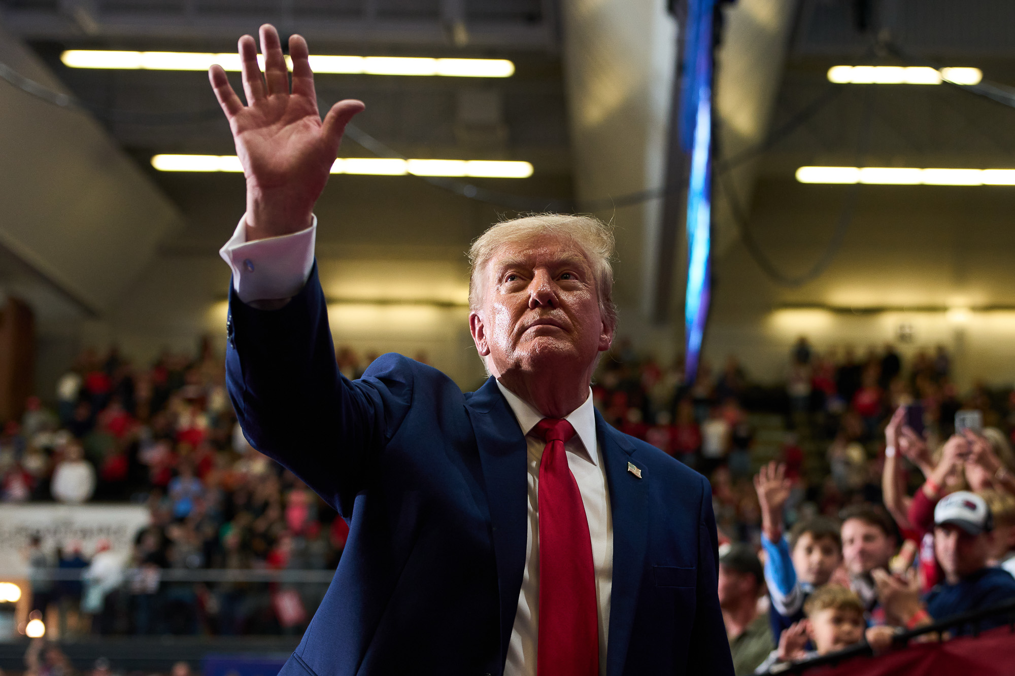 Trump Rallies for Hyde-Smith in Mississippi as His Approval Sinks