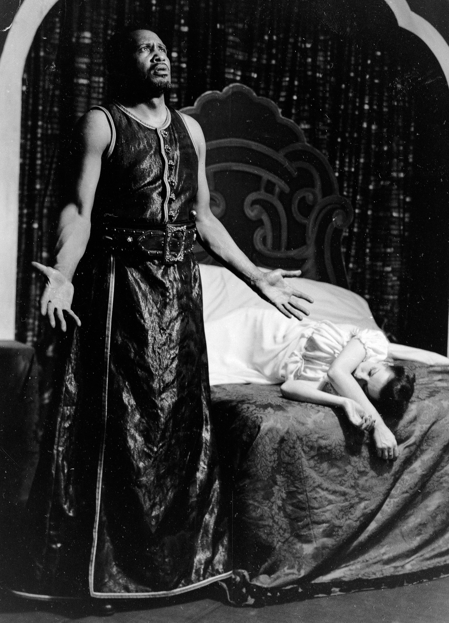On This Day in 1943: Paul Robeson Makes Broadway History With ‘Othello’